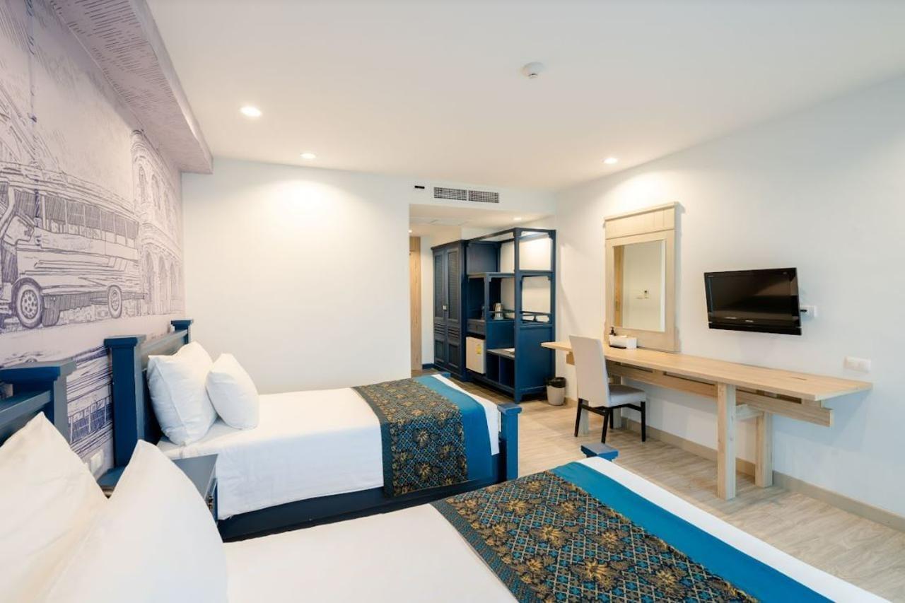 Bhukitta Boutique Hotel Phuket Town Bagian luar foto