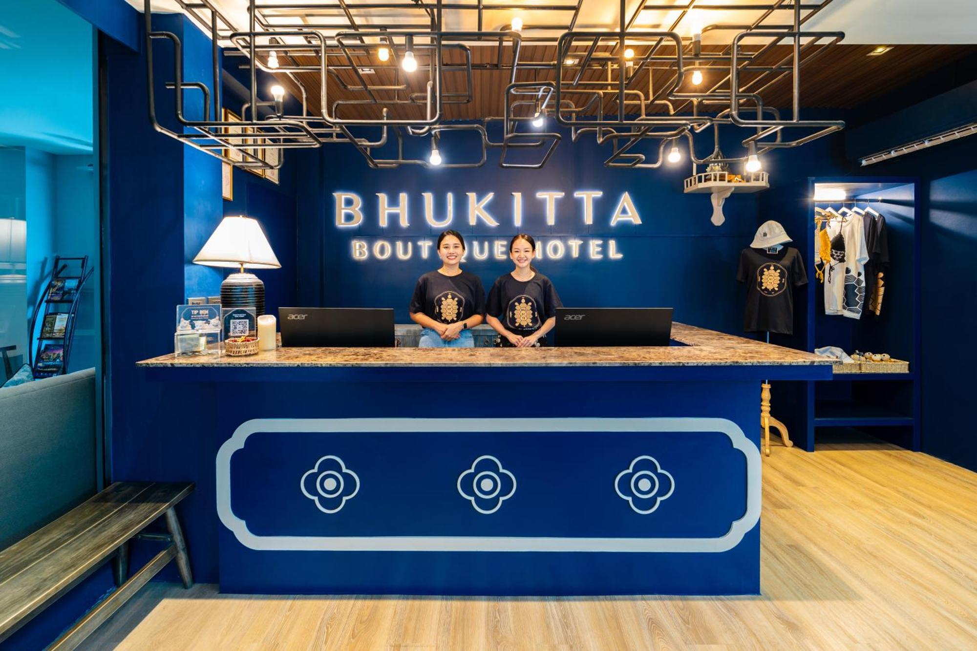 Bhukitta Boutique Hotel Phuket Town Bagian luar foto