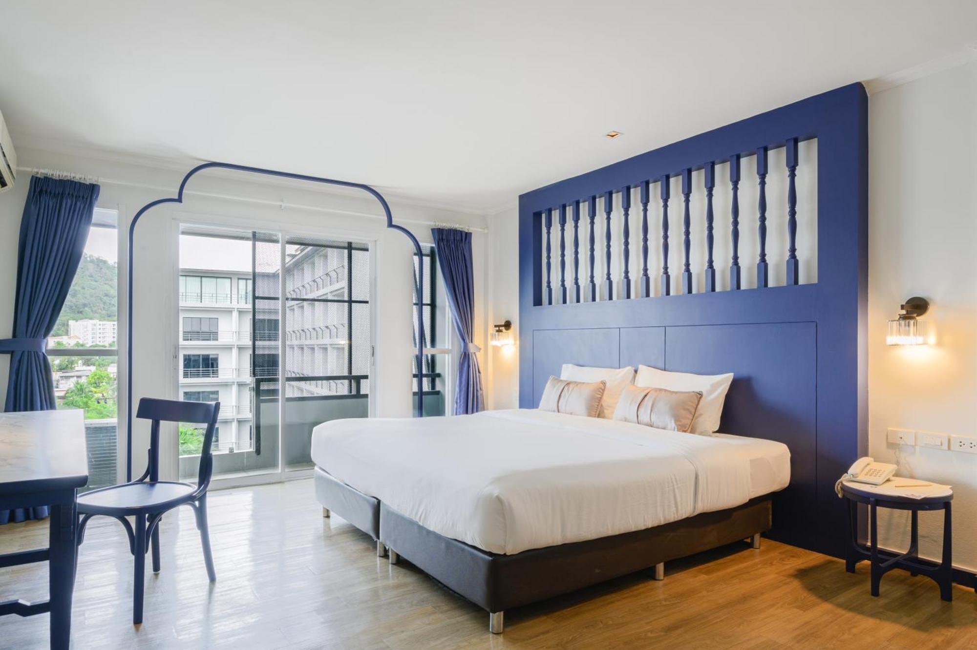 Bhukitta Boutique Hotel Phuket Town Bagian luar foto